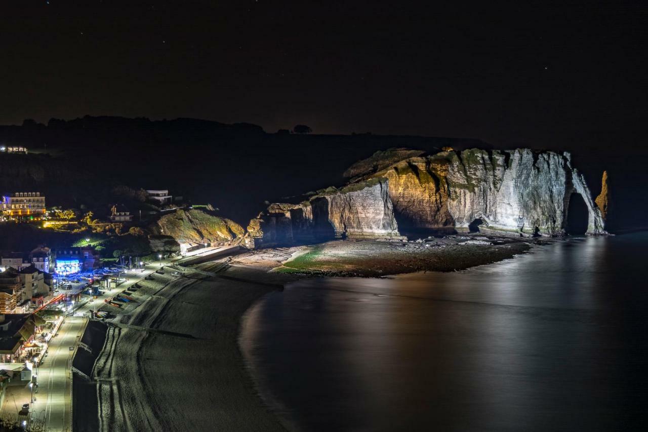 Les Charmes Du Bosquet Parc D'Amour Et Nature Parking Prive Securise เอเทรตาต์ ภายนอก รูปภาพ